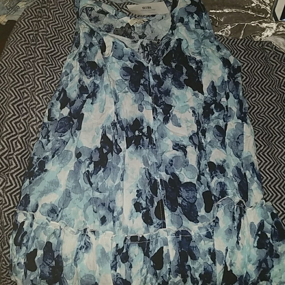 Swing top